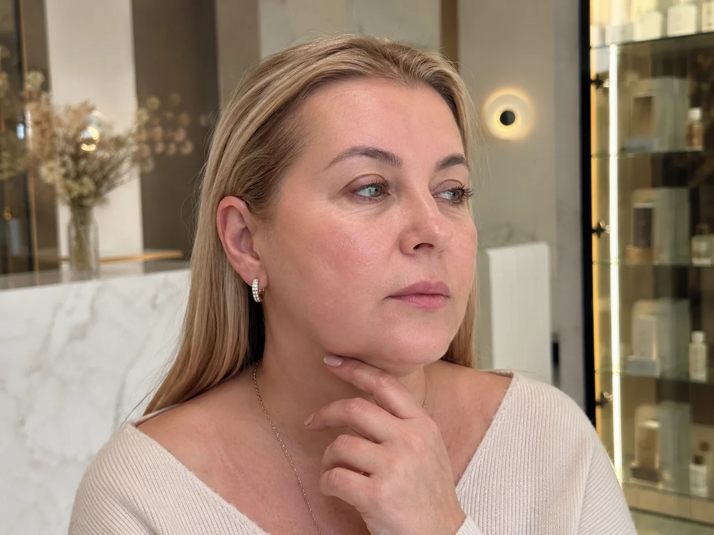 Нечеткий овал лица